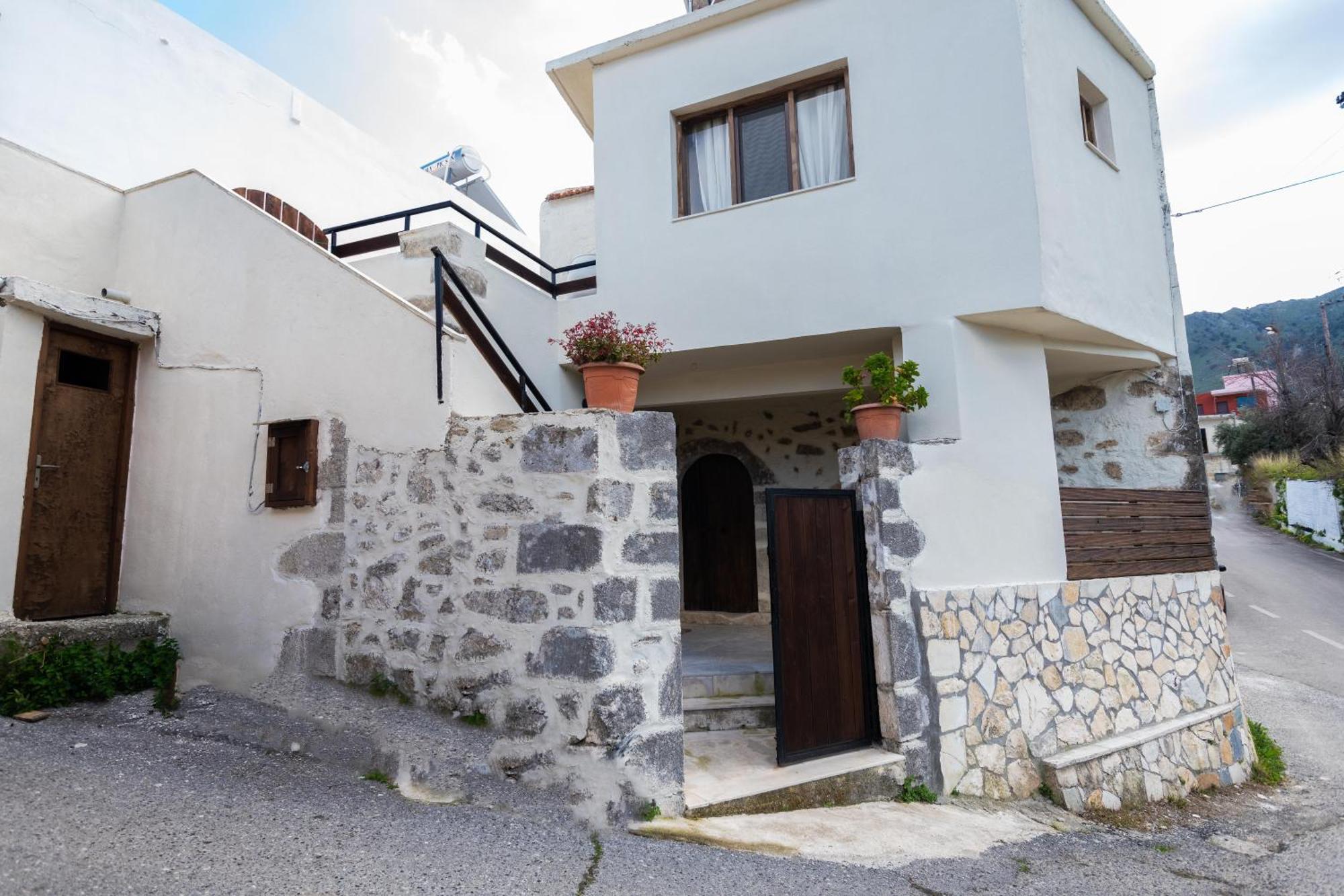To Patriko Villa Kournás Exterior foto