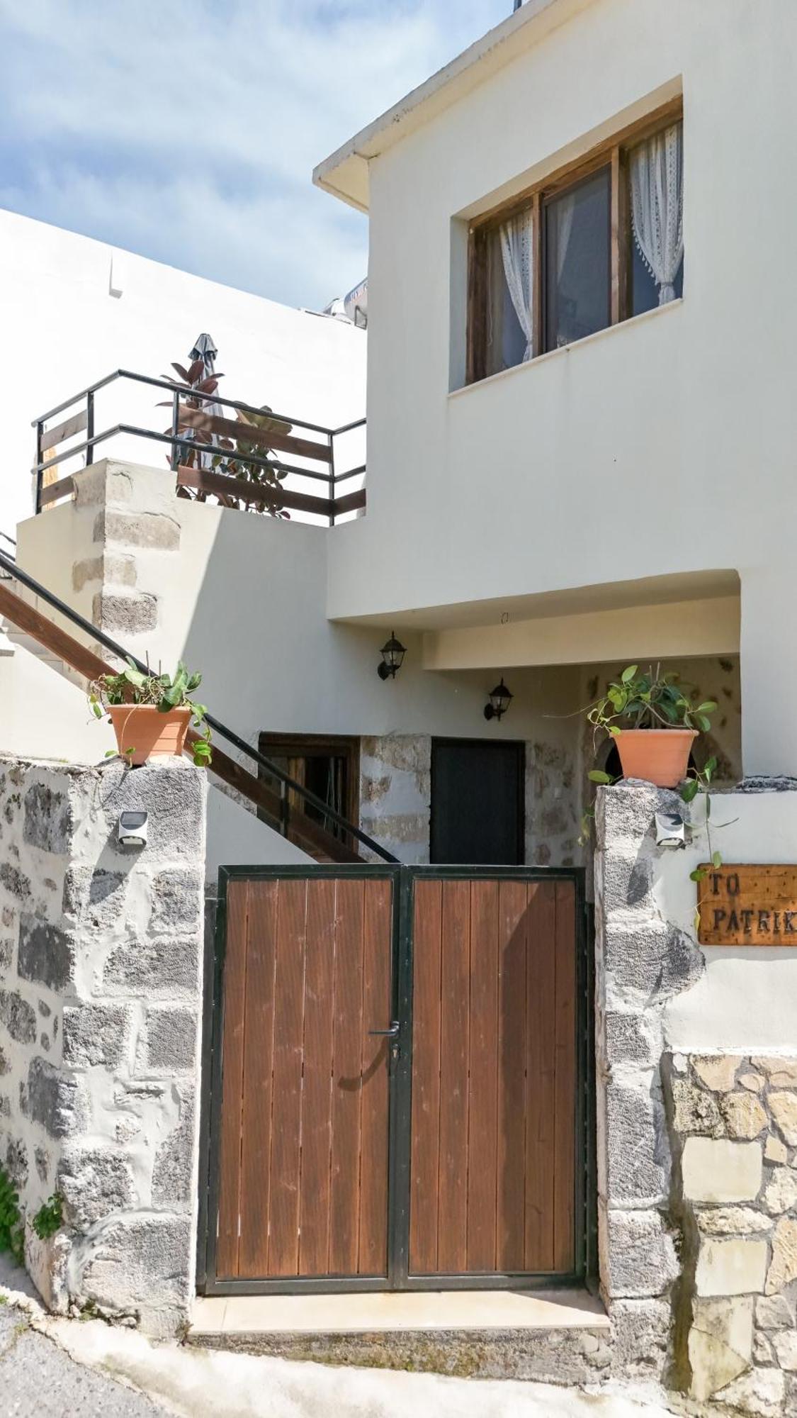 To Patriko Villa Kournás Exterior foto